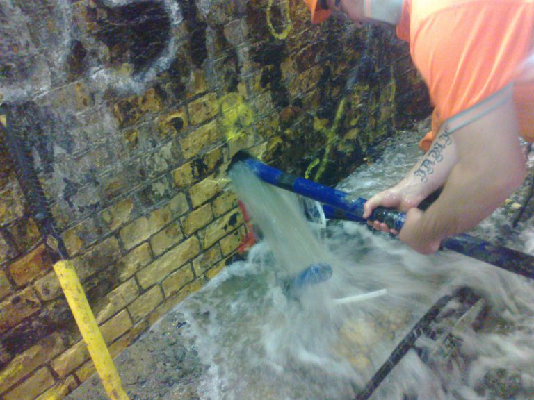 Cómo evitar que el terreno expulse el tubo-manguito II